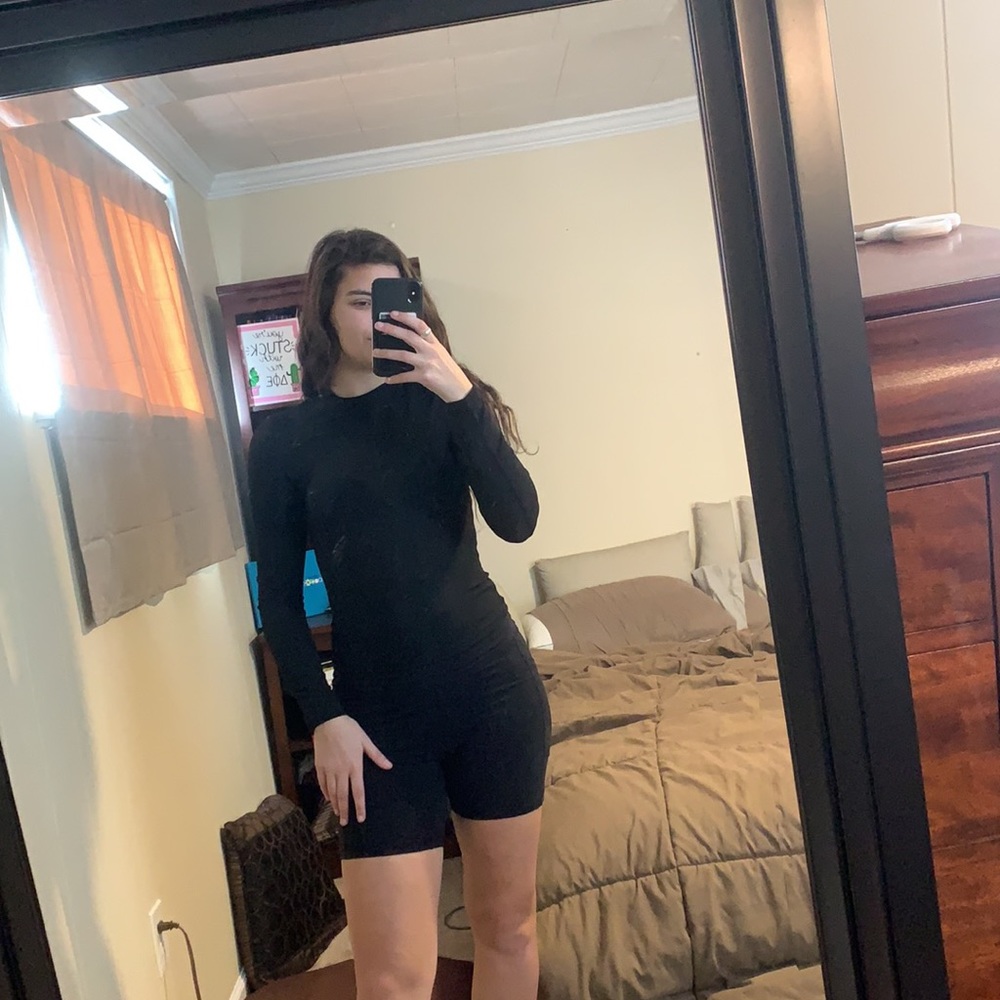 black long sleeve shirt